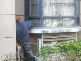 外墻窗臺(tái)滲水的原因_外墻窗臺(tái)滲水如何防水維修處理