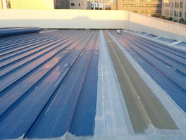 影響彩鋼屋面防水工程質量的四個問題