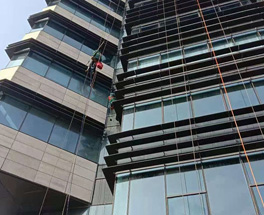 高空外墻清洗有什么必要性？高空外墻清洗有什么安全要求？